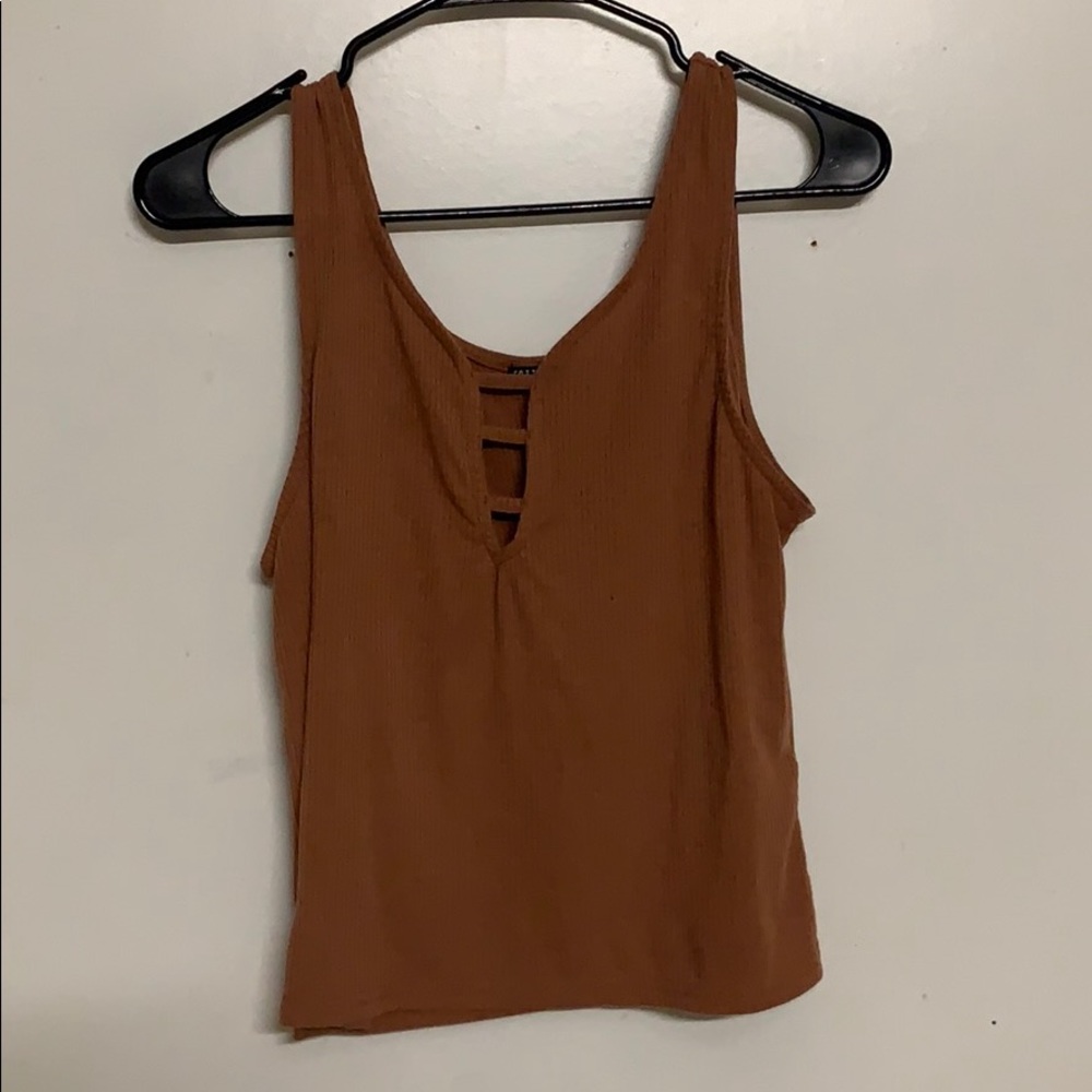 Cute crop top shirt